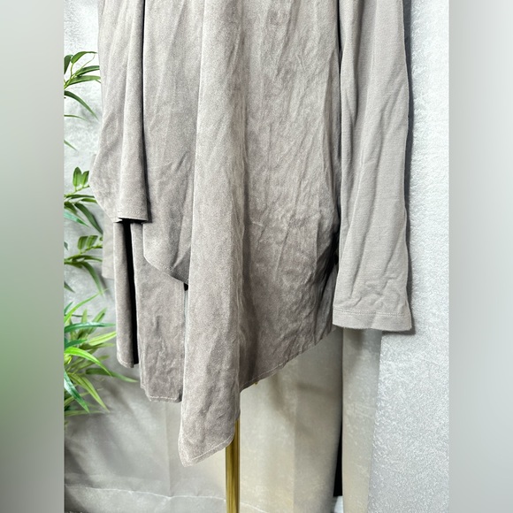 Kut from the Kloth Women’s Suede Drape Jacket Taupe Sz S - Picture 6 of 12
